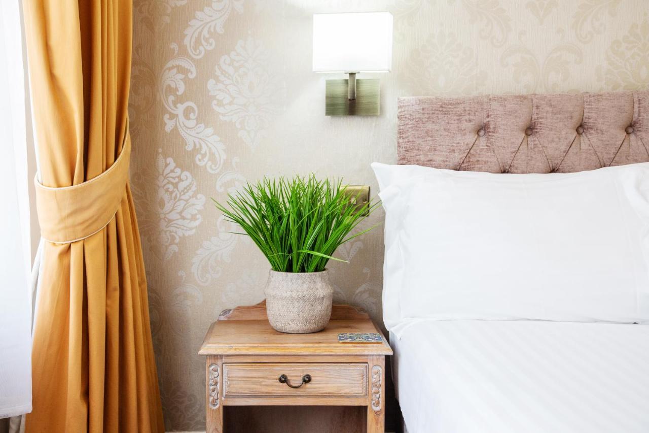 Bed and Breakfast The Montana Торки Экстерьер фото