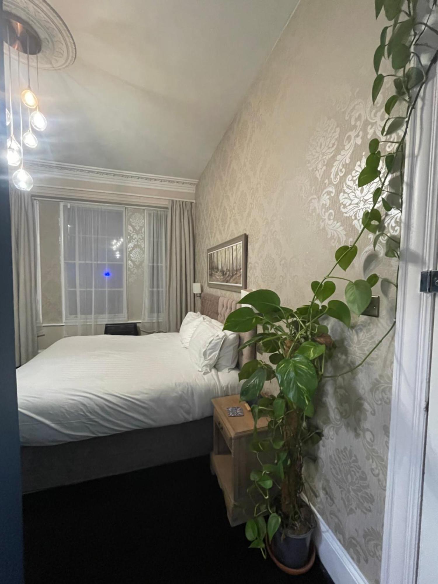 Bed and Breakfast The Montana Торки Экстерьер фото